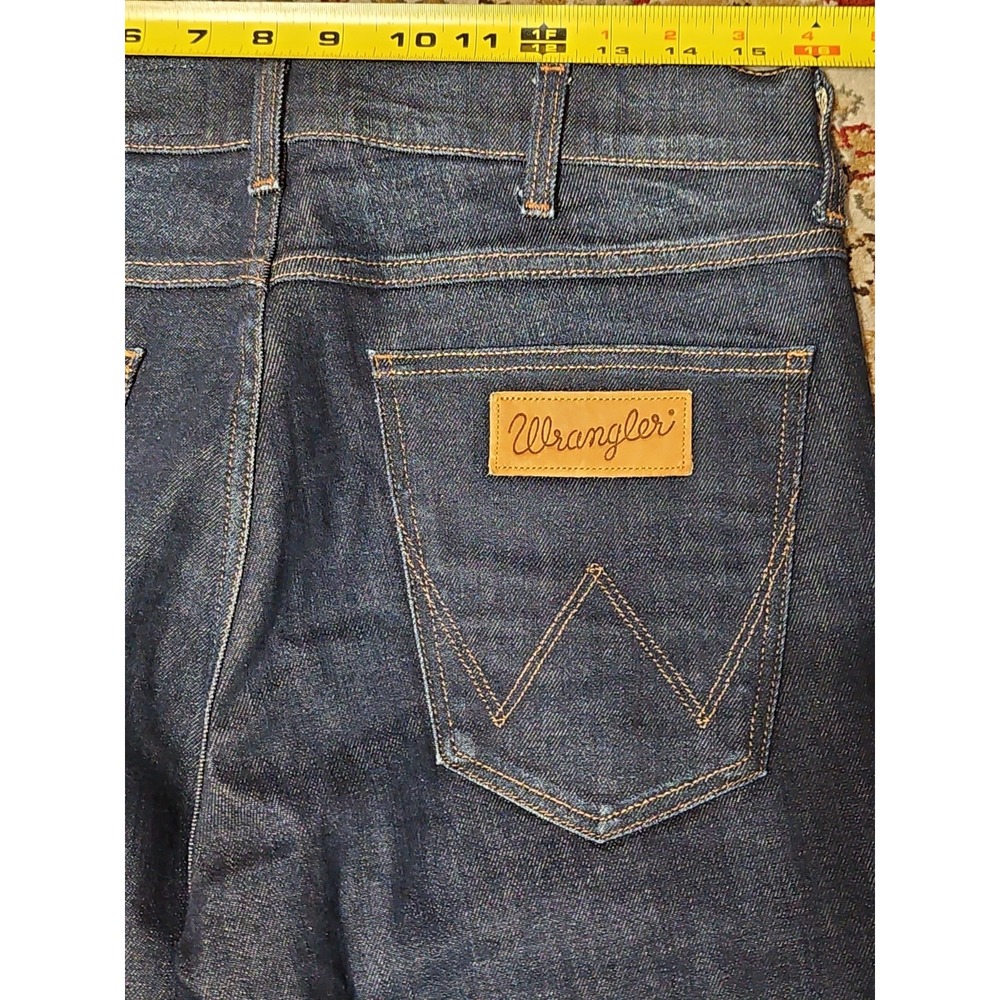Wrangler 1947 Greensboro Straight Leg Jeans Men's Size 32x34 Dark Wash - Picture 6 of 7